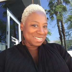 Meet your Posher, Lynne